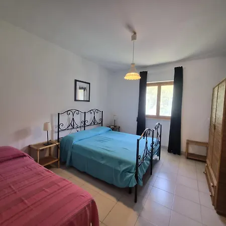 Apartamento Cala Rossa 44 *